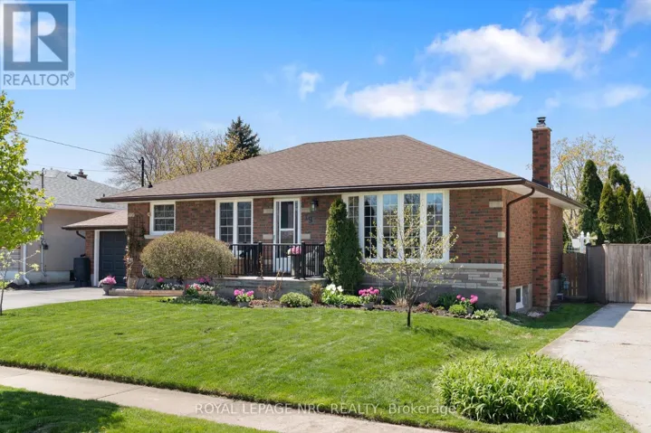 19 LOGAN STREET, St. Catharines (Fairview), Ontario L2N2B6