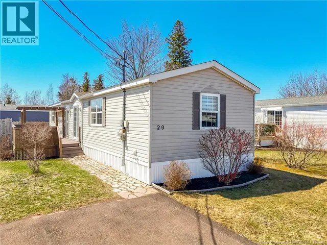 29 Petitcodiac Lane, Dieppe, New Brunswick E1A7N1