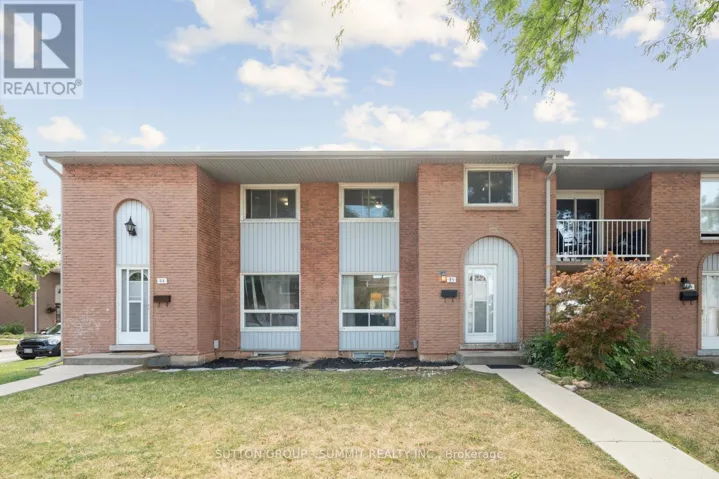 35 - 151 GATESHEAD CRESCENT, Hamilton (Stoney Creek), Ontario L8G3W1