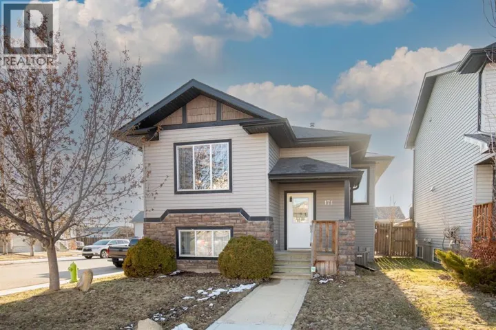 171 Vickers Close, Red Deer, Alberta T4R0C9