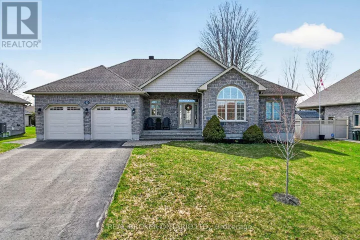 12 PENNY LANE, South Stormont, Ontario K0C1P0