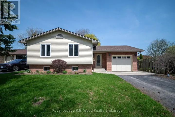 5 KAMPS CRESCENT, Tillsonburg, Ontario N4G5H8