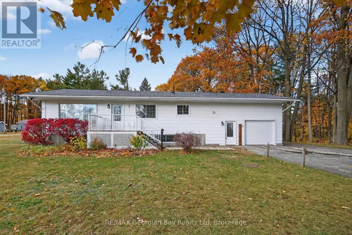 1034 PINE GROVE ROAD, Penetanguishene, Ontario L9M2B5