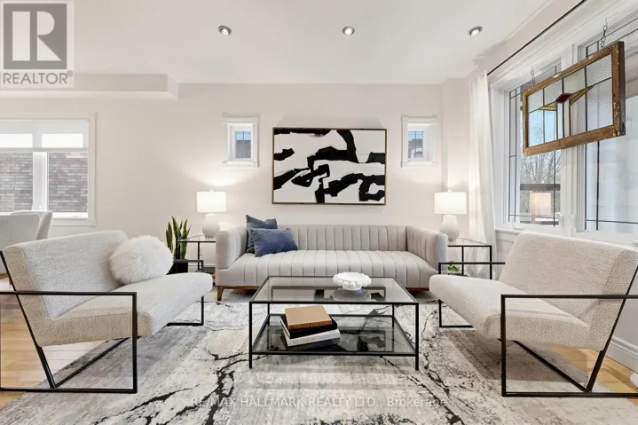 145 WILDWOOD CRESCENT, Toronto (Woodbine Corridor), Ontario M4L2K9