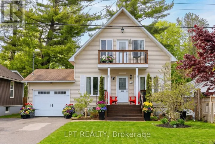 11 HARDWOOD DRIVE, Georgina (Sutton & Jackson's Point), Ontario L0E1L0