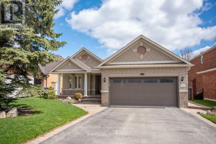 13 FOXBURY PLACE, Caledon (Bolton North), Ontario L7E1H9