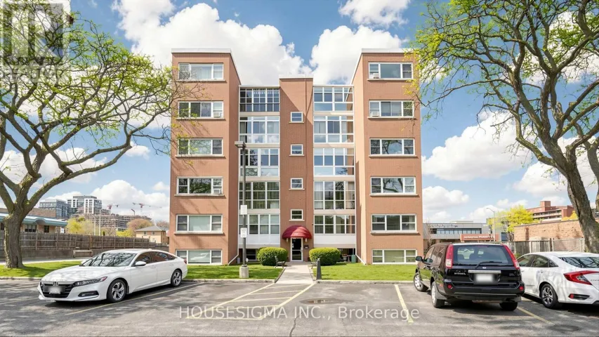 9 - 824 BRANT STREET, Burlington (Brant), Ontario L7R2J5