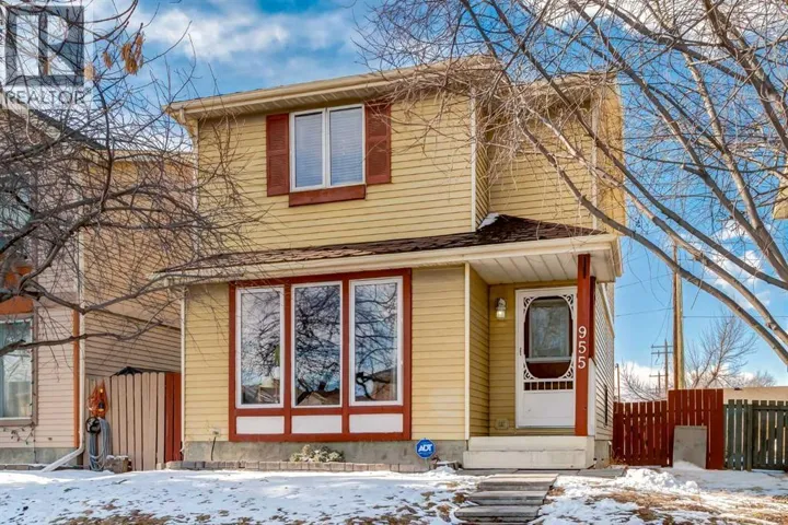 955 Erin Woods Drive SE, Calgary, Alberta T2B2W4