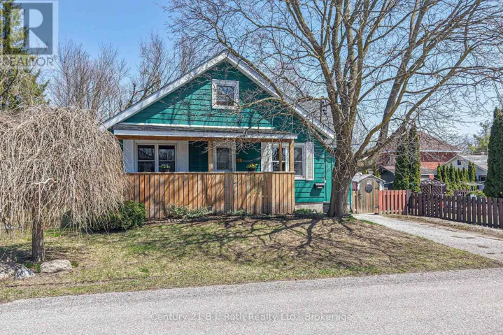 76 MCKENZIE STREET, Orillia, Ontario L3V6A7
