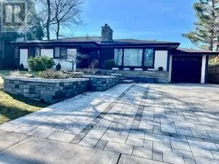 54 LEISURE LANE, Richmond Hill (Mill Pond), Ontario L4C4X1