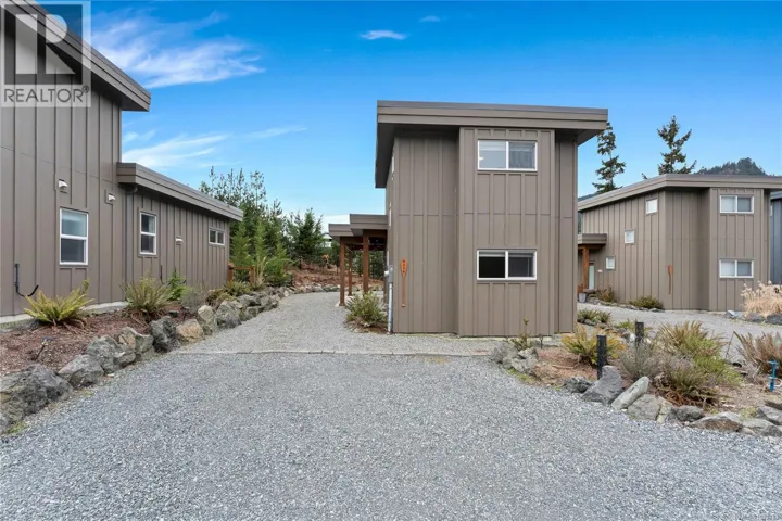 9336 Cabin Way, Lake Cowichan, British Columbia V0R2G1