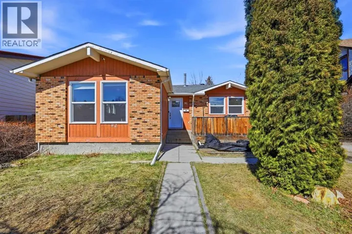 92 Whitlock Close NE, Calgary, Alberta T1Y4X3
