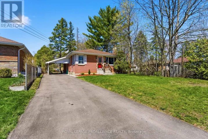 88 CRESTVIEW AVENUE, Belleville (Belleville Ward), Ontario K8N1W9