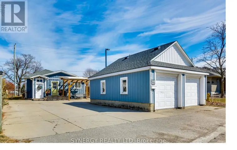 206 CARADOC STREET S, Strathroy-Caradoc (SW), Ontario N7G2P1