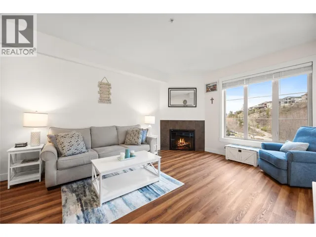 1875 Country Club Drive Unit# 1405, Kelowna, British Columbia V1V2W7