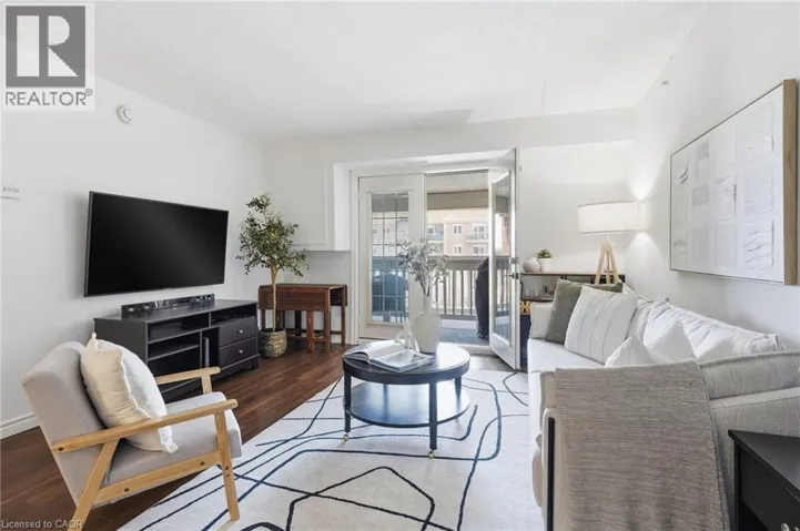 4015 KILMER Drive Unit# 308, Burlington, Ontario L7M4M4