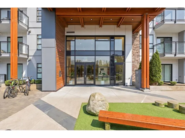 501 6950 NICHOLSON ROAD, Delta, British Columbia V4E0A8