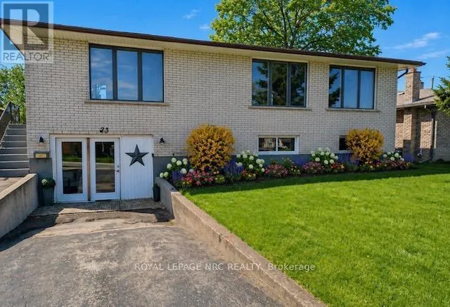 23 NORTHGATE DRIVE, Welland (N. Welland), Ontario L3C5Y2