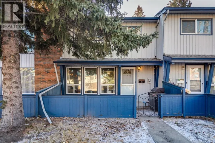 3, 5315 53 Avenue NW, Calgary, Alberta T3A2E7