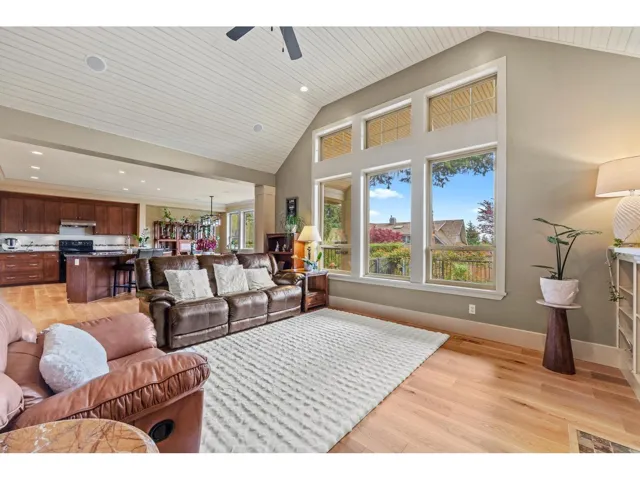 3788 156 STREET, Surrey, British Columbia V3Z0H6