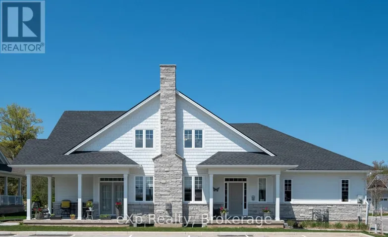 300 SANDPIPER LANE, Georgian Bluffs, Ontario N0H1S0