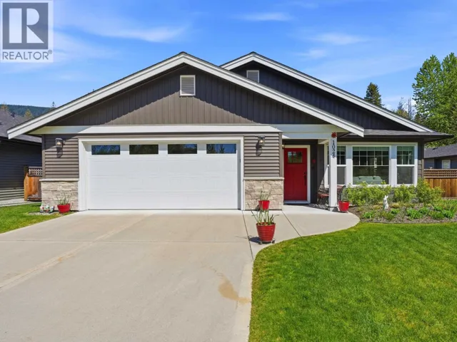 1024 CELIA CRESCENT, Gibsons, British Columbia V0N1V7