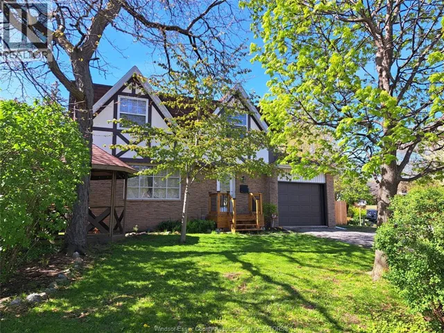 343 BRIEN AVENUE West, Essex, Ontario N8M1W7