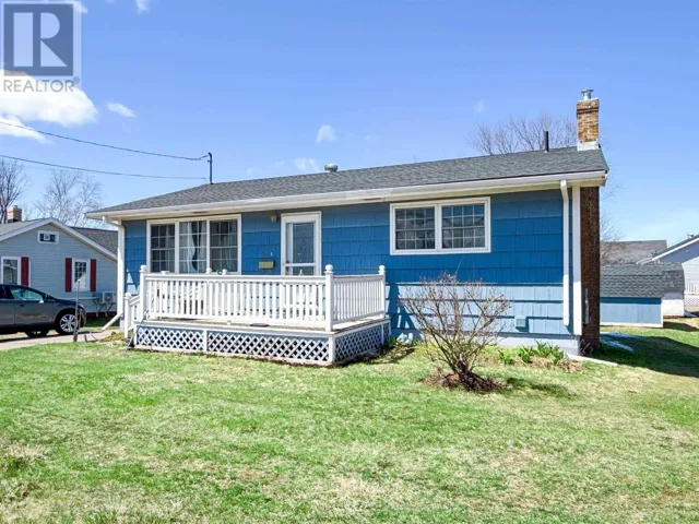 83 Kensington Road, Charlottetown, Prince Edward Island C1A5J1