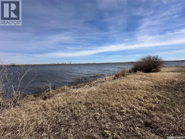 21 Lakeshore DRIVE, Gravelbourg Rm No. 104, Saskatchewan S0H1X0