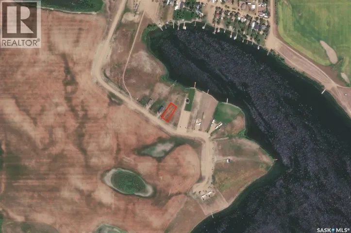 12 Lakeshore DRIVE, Gravelbourg Rm No. 104, Saskatchewan S0H1X0