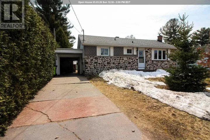 39 Lawson AVE, Sault Ste. Marie, Ontario P6B4E8