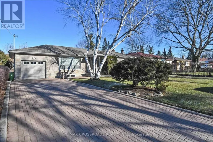 62 TRANSWELL AVENUE, Toronto (Newtonbrook West), Ontario M2R2K2