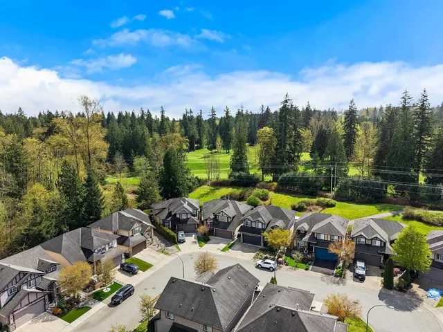 21788 95A AVENUE, Langley, British Columbia V1M4E9