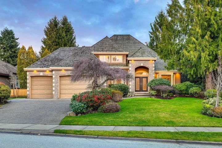 3528 CANTERBURY DRIVE, Surrey, British Columbia V3Z0G8