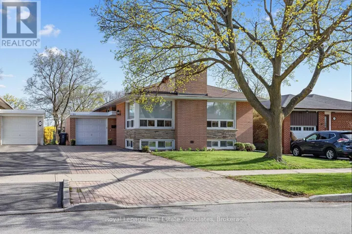 21 STURTON ROAD, Toronto (Kingsview Village-The Westway), Ontario M9P2C7