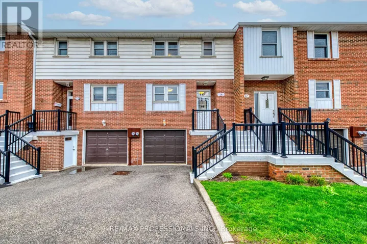18 - 17 CENTENNIAL PARK ROAD, Toronto (Eringate-Centennial-West Deane), Ontario M9C4W8