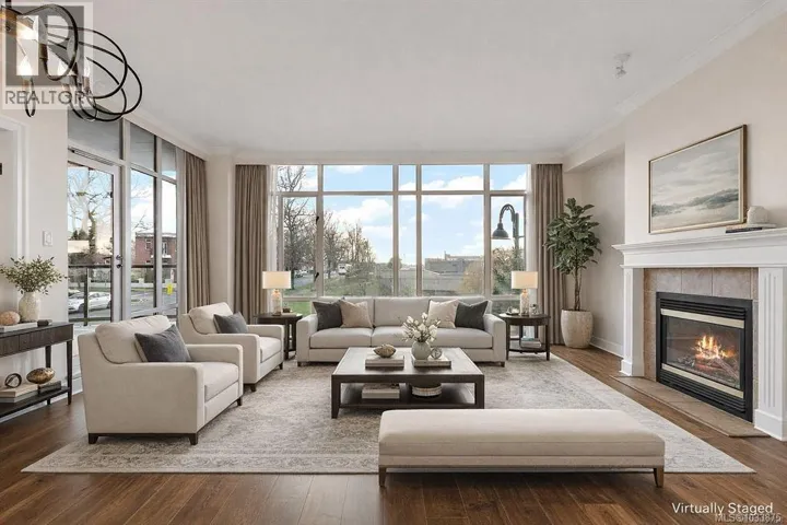 330 21 Dallas Rd, Victoria, British Columbia V8V4Z9