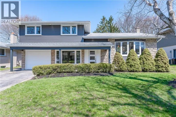 34 BRADLEY Drive, Kitchener, Ontario N2A1K4