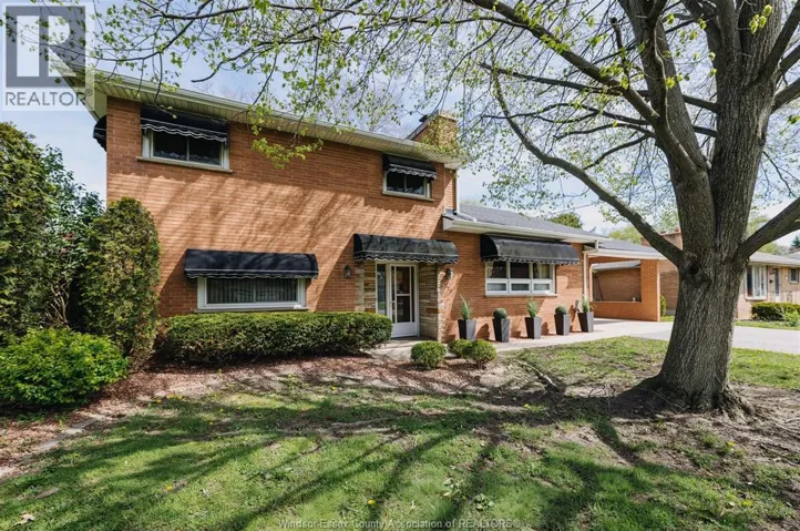 770 Morand STREET, Windsor, Ontario N9G1H9