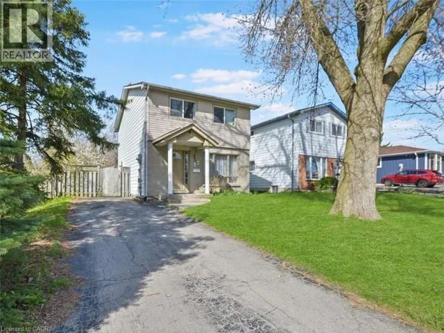 27 HEATHERDALE Place, Hamilton, Ontario L9C6K7