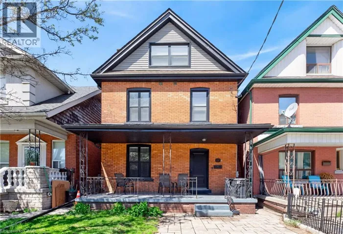 11 BARNESDALE Avenue N, Hamilton, Ontario L8L6R4