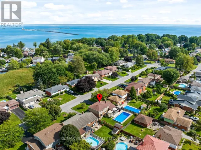 40 GASPARE DRIVE, Port Colborne (Sugarloaf), Ontario L3K2V2