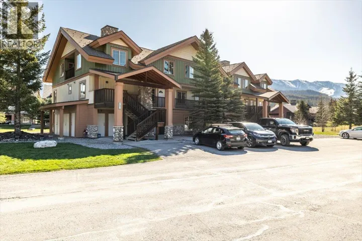 36 RIVERMOUNT Place Unit# 205C, Fernie, British Columbia V0B1M7