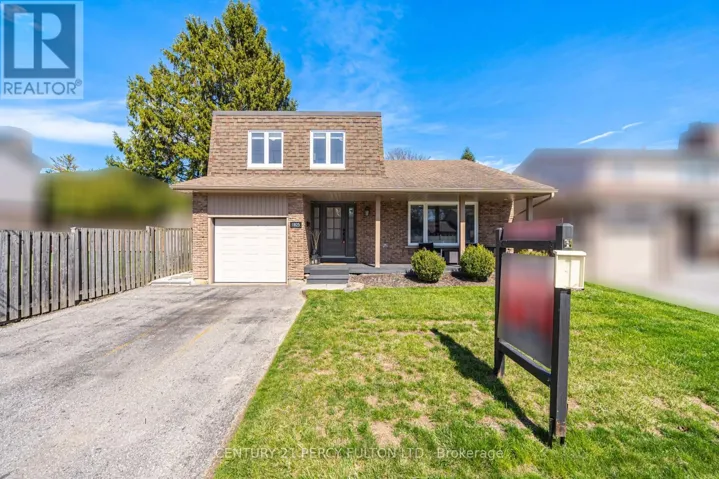 1825 BRONTE SQUARE, Pickering (Liverpool), Ontario L1V3C1
