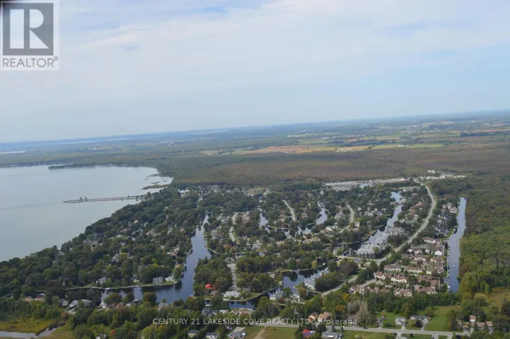 UNIT 19 - 71 LAGUNA PARKWAY, Ramara, Ontario L0K1B0