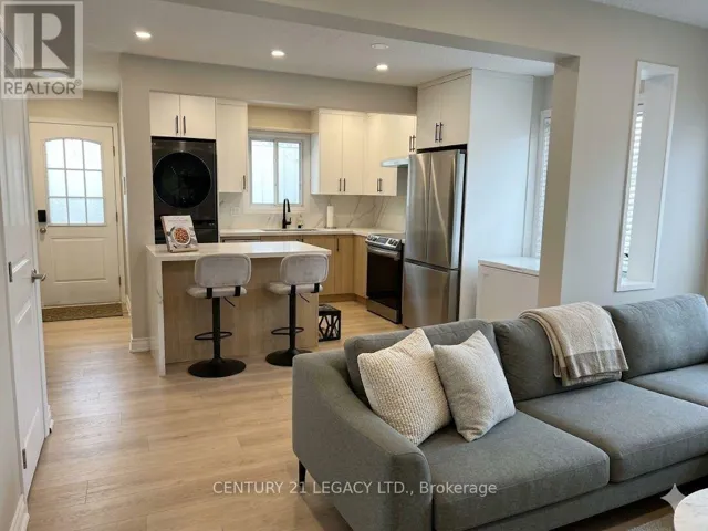 5 HAIDA SQUARE, Brampton (Central Park), Ontario L6S2N5