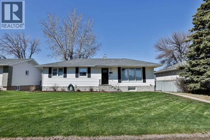 1104 27 Street S, Lethbridge, Alberta T1K2S7