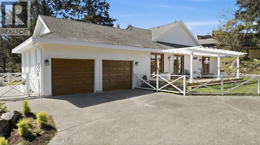 2420 Evanshire Cres, Nanoose Bay, British Columbia V9P9G7