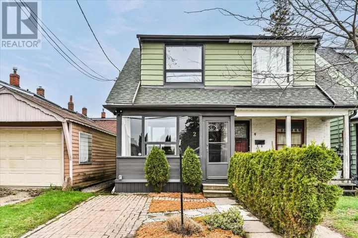 2 NEWMAN AVENUE, Toronto (Crescent Town), Ontario M4C5A4
