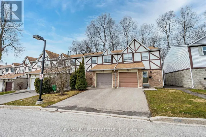 7 MORLEY CRESCENT, Brampton (Central Park), Ontario L6S3K8